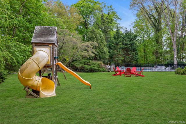 26 Dolly Cam Lane, Old Brookville, NY 11545