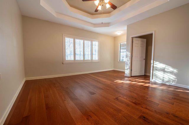 3085 WALKER SPRINGS DR, Lakeland, TN 38002