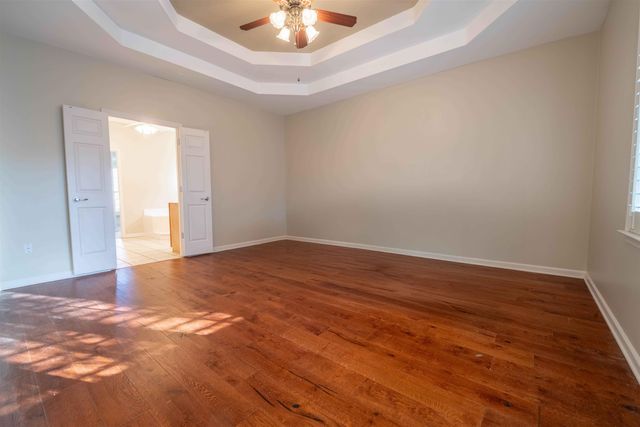 3085 WALKER SPRINGS DR, Lakeland, TN 38002