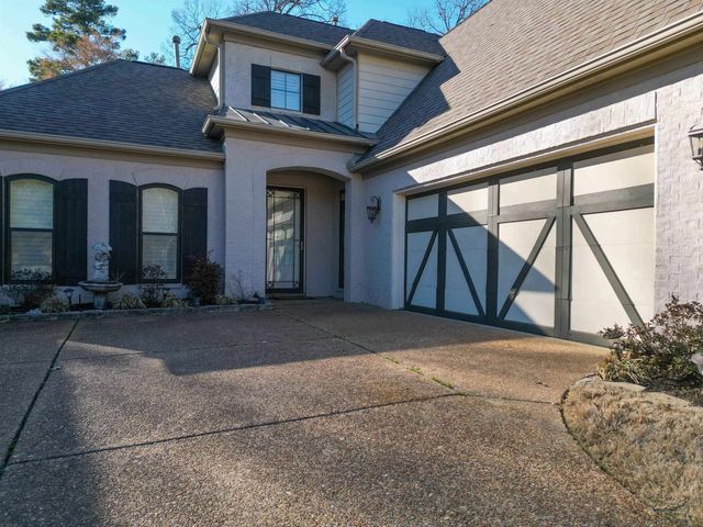 3085 WALKER SPRINGS DR, Lakeland, TN 38002