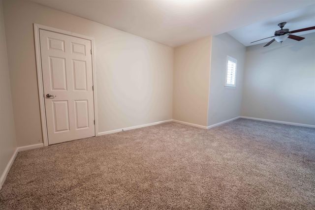 3085 WALKER SPRINGS DR, Lakeland, TN 38002