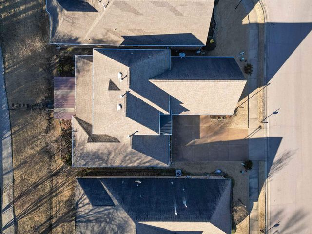 3085 WALKER SPRINGS DR, Lakeland, TN 38002