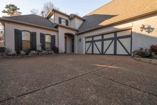 3085 WALKER SPRINGS DR, Lakeland, TN 38002