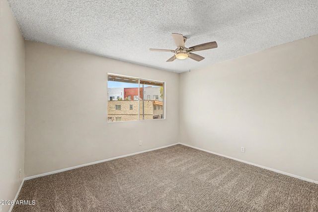 4713 E BELLEVIEW Street, Phoenix, AZ 85008