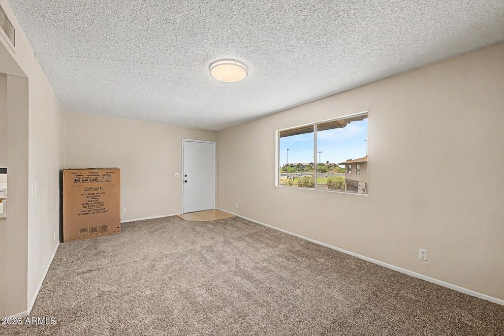 4713 E BELLEVIEW Street, Phoenix, AZ 85008 — photo 3