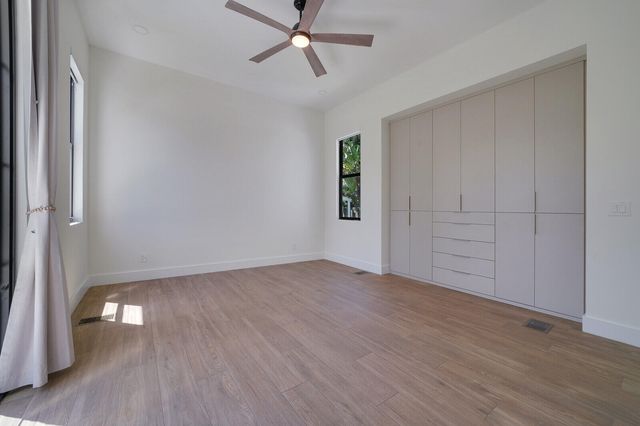 222 NE 9TH Street, Delray Beach, FL 33444