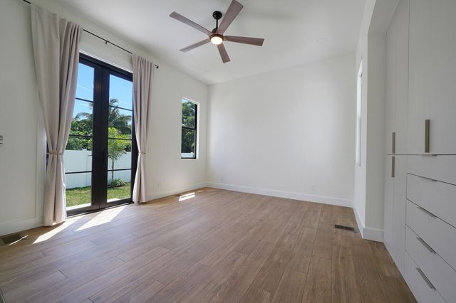 222 NE 9TH Street, Delray Beach, FL 33444