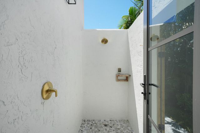 222 NE 9TH Street, Delray Beach, FL 33444
