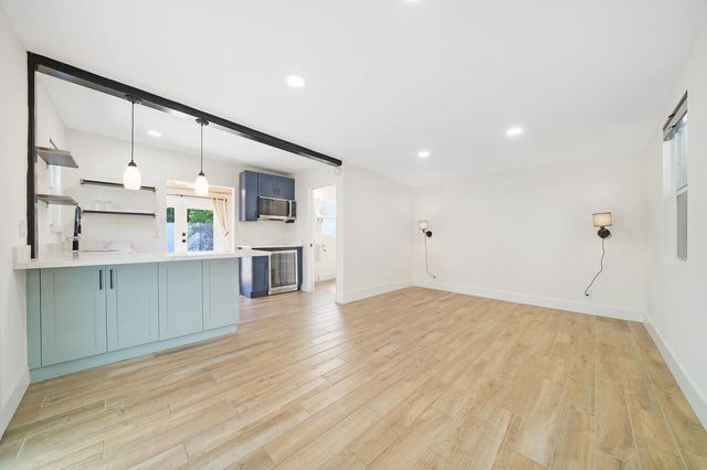 222 NE 9TH Street, Delray Beach, FL 33444