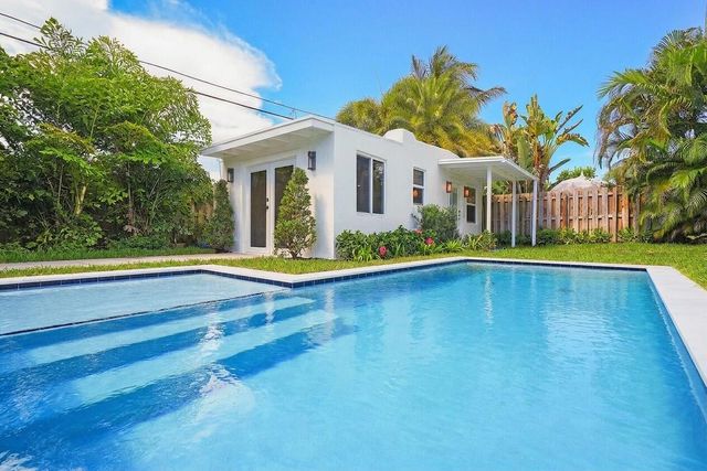 222 NE 9TH Street, Delray Beach, FL 33444