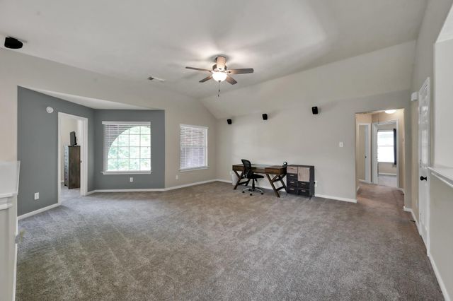 34 W Prairie Dawn Circle, The Woodlands, TX 77385