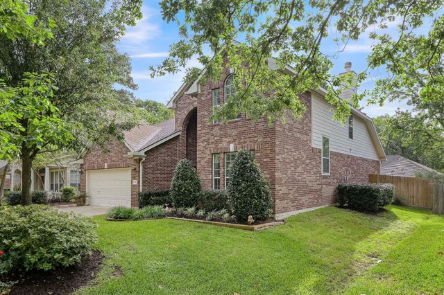 34 W Prairie Dawn Circle, The Woodlands, TX 77385