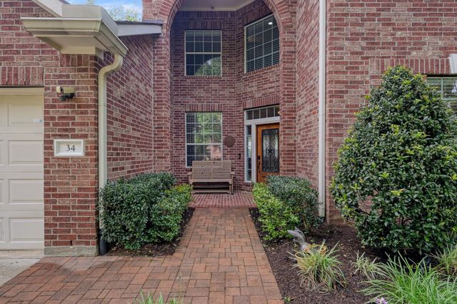 34 W Prairie Dawn Circle, The Woodlands, TX 77385