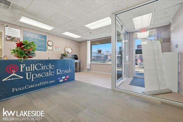 17006 Mack Avenue, Grosse Pointe, MI 48230