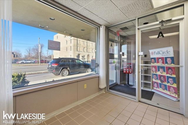 17006 Mack Avenue, Grosse Pointe, MI 48230