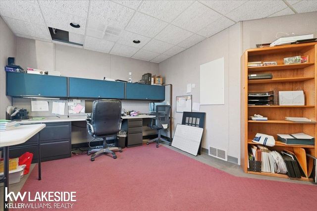 17006 Mack Avenue, Grosse Pointe, MI 48230