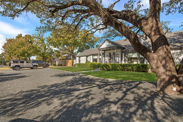 7327 Spring Valley Road, Dallas, TX 75254