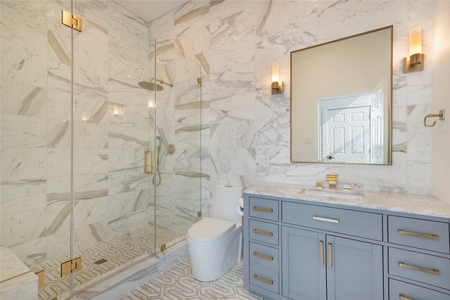 7327 Spring Valley Road, Dallas, TX 75254