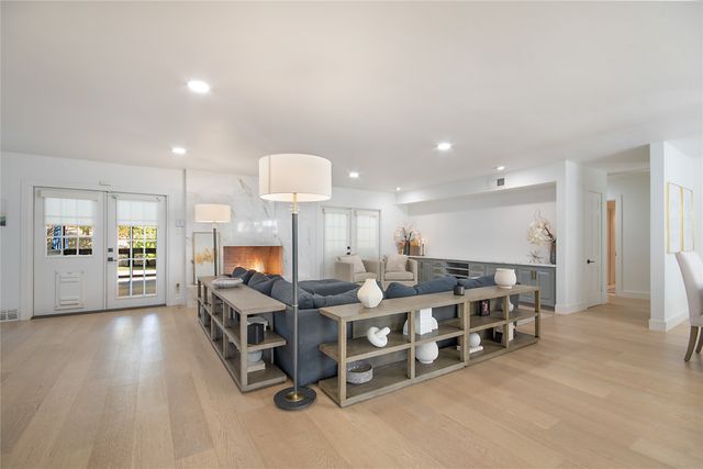 7327 Spring Valley Road, Dallas, TX 75254