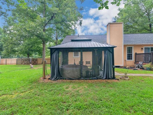 50 Ridge Pointe, Stockbridge, GA 30281