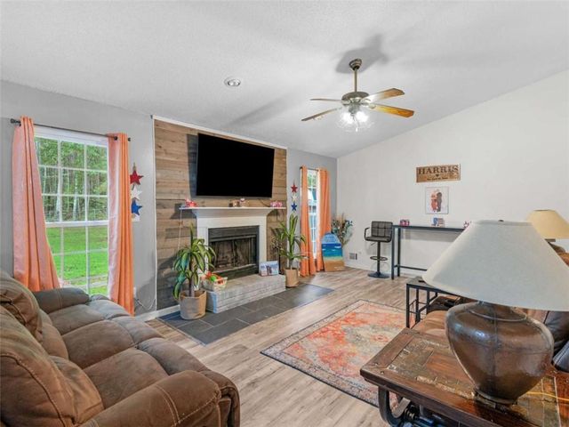 50 Ridge Pointe, Stockbridge, GA 30281