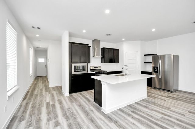 12316 Basilwood Drive, Houston, TX 77047