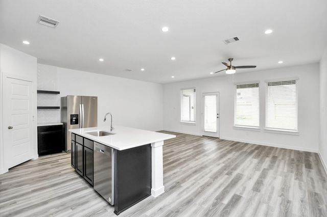 12316 Basilwood Drive, Houston, TX 77047