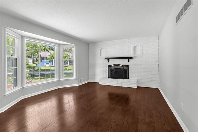 6217 Crisp Avenue, Kansas City, MO 64133