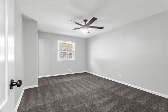 6217 Crisp Avenue, Kansas City, MO 64133