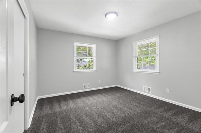 6217 Crisp Avenue, Kansas City, MO 64133