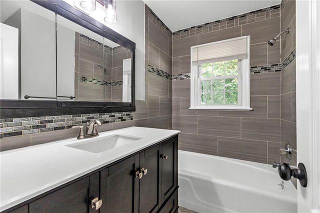 6217 Crisp Avenue, Kansas City, MO 64133