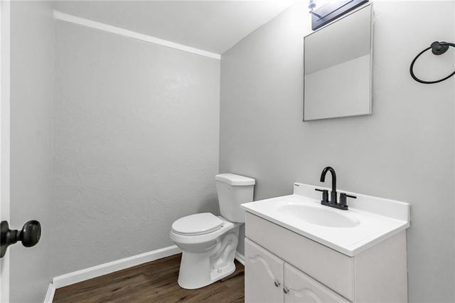 6217 Crisp Avenue, Kansas City, MO 64133