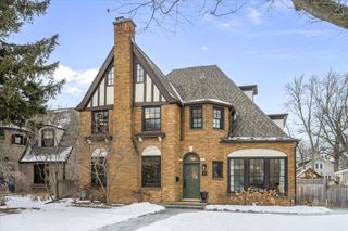 1311 Scott Avenue, Winnetka, IL 60093