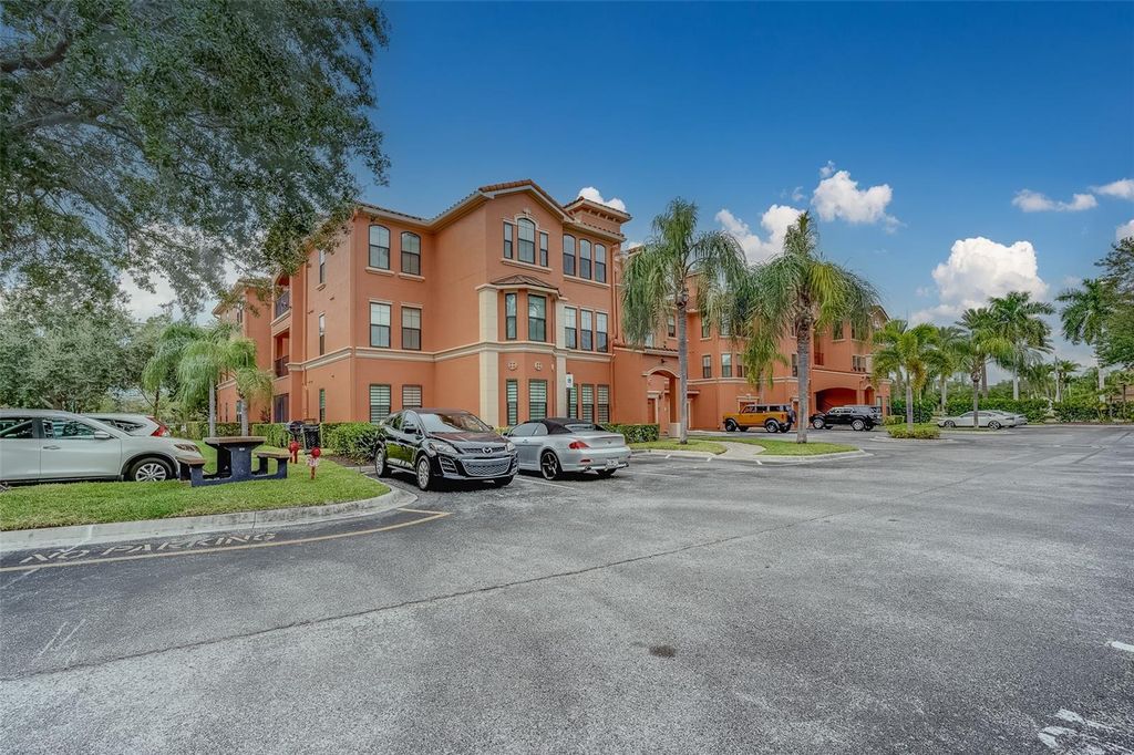 2705 VIA MURANO 136, Clearwater, FL 33764