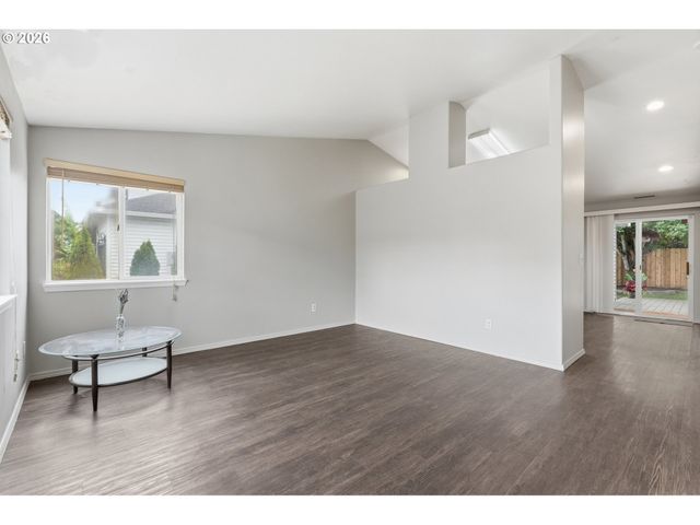 3062 GLENDALE Ave Ne, Salem, OR 97301