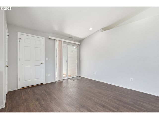 3062 GLENDALE Ave Ne, Salem, OR 97301