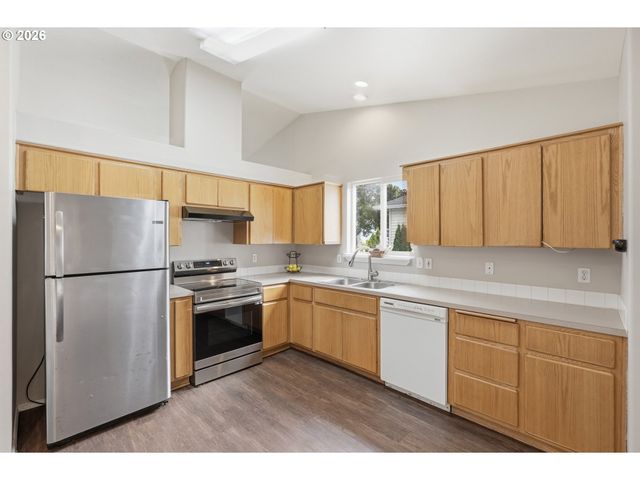 3062 GLENDALE Ave Ne, Salem, OR 97301