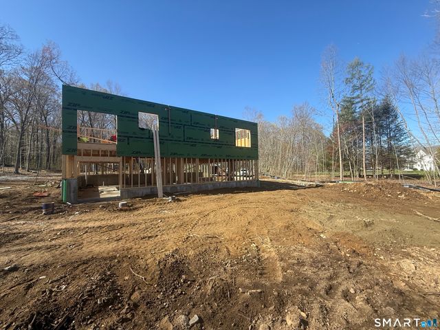 94 Quail Run Road, Woodbury, CT 06798
