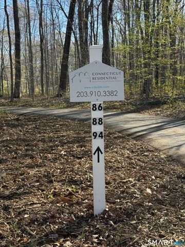 94 Quail Run Road, Woodbury, CT 06798