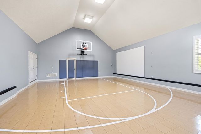 3821 S HWS Cleveland Boulevard, Omaha, NE 68130