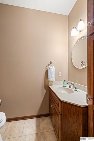 3821 S HWS Cleveland Boulevard, Omaha, NE 68130