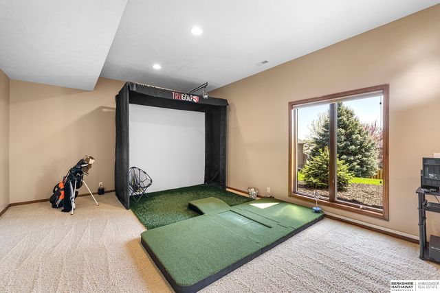 3821 S HWS Cleveland Boulevard, Omaha, NE 68130