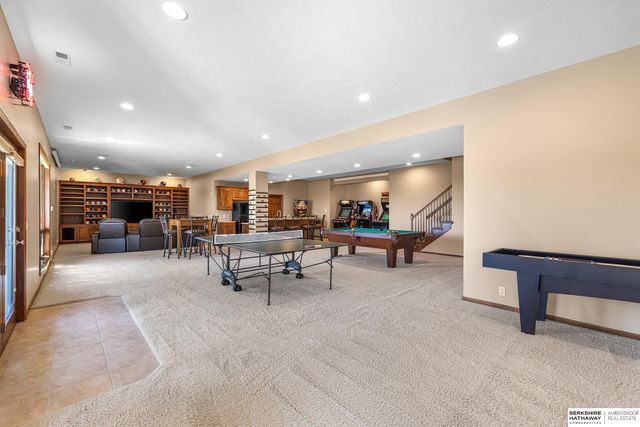 3821 S HWS Cleveland Boulevard, Omaha, NE 68130