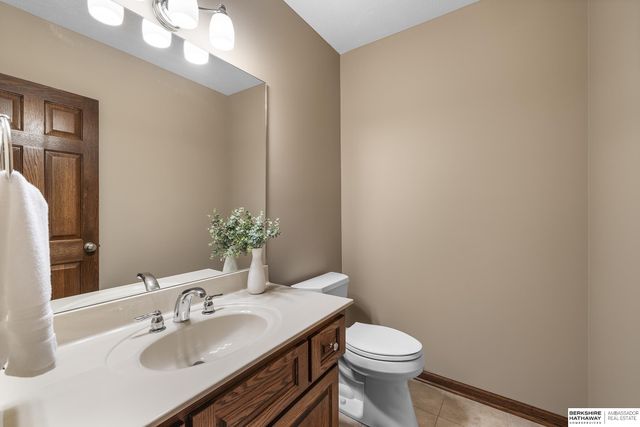 3821 S HWS Cleveland Boulevard, Omaha, NE 68130