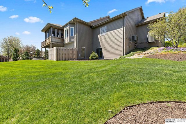 3821 S HWS Cleveland Boulevard, Omaha, NE 68130