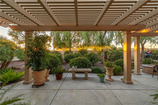 1371 Camino Sueno, Hemet, CA 92545