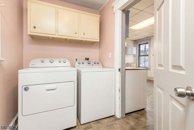 77 Baker Ave, Dover Town, NJ 07801