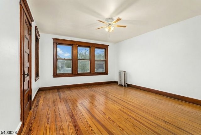 77 Baker Ave, Dover Town, NJ 07801