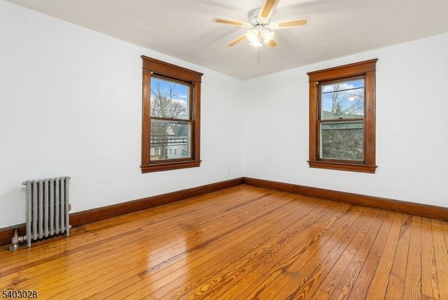 77 Baker Ave, Dover Town, NJ 07801