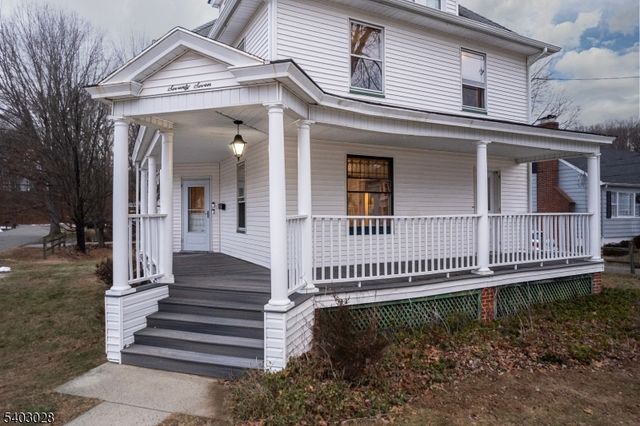 77 Baker Ave, Dover Town, NJ 07801